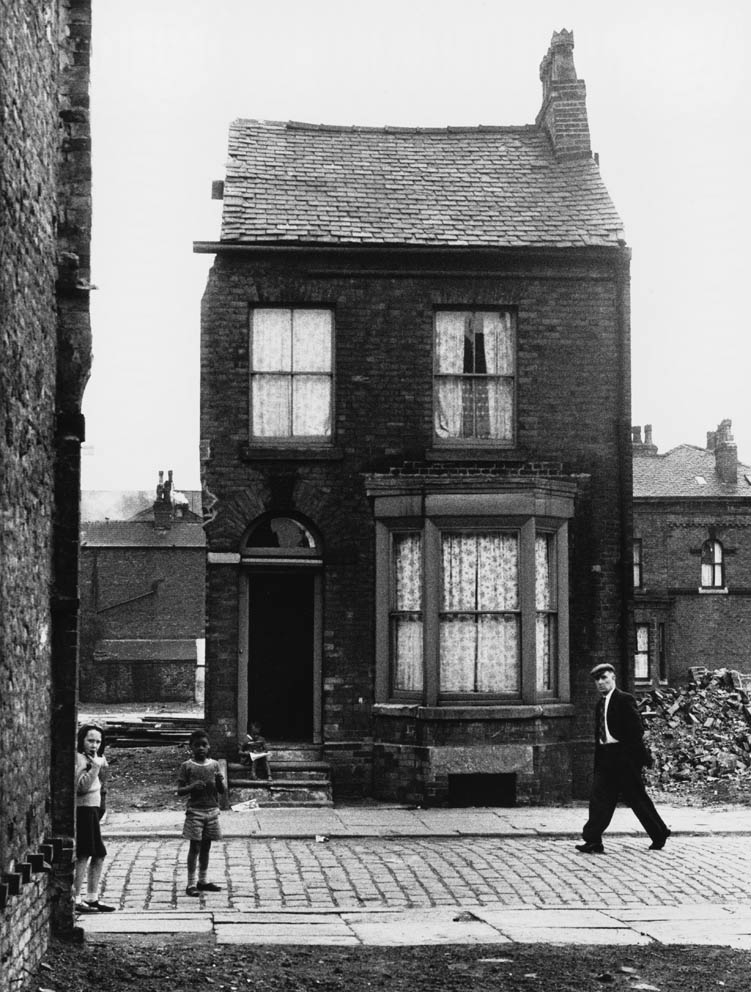 Lone terraced house Moss Side - Manchester